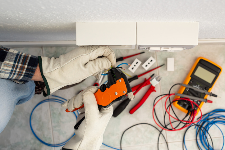 The Role of an Electrician in Emergency Backup Power Installations